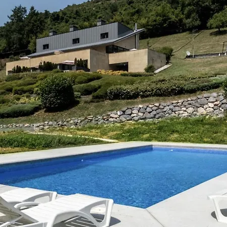 Beautiful House 15min From Bilbao Laudio